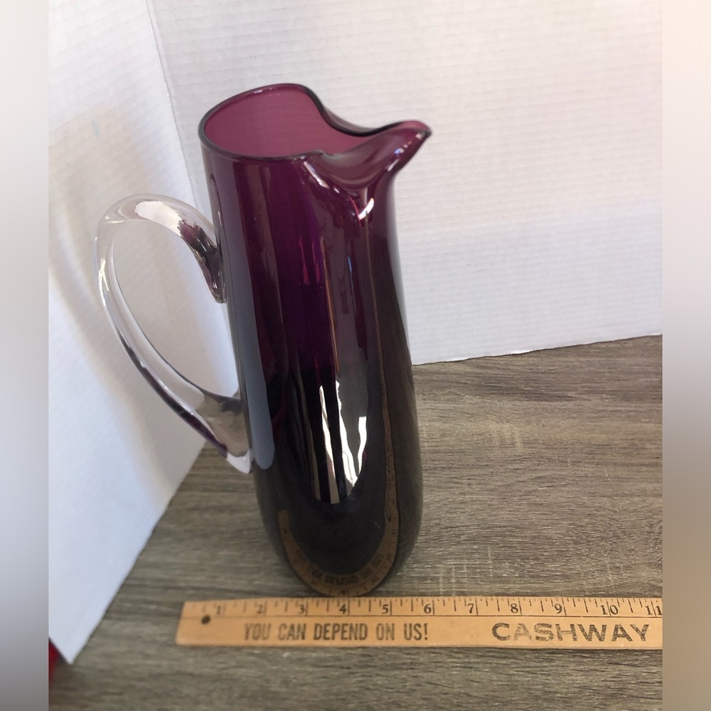 Vtg Hand Blown Amethyst Glass Pitcher - Picture 8 of 16